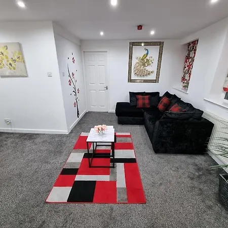 *f1*gh* Setup For Your Relaxed & Amazing + Free Parking + Free Fast Wifi * * Leeds (West Yorkshire)